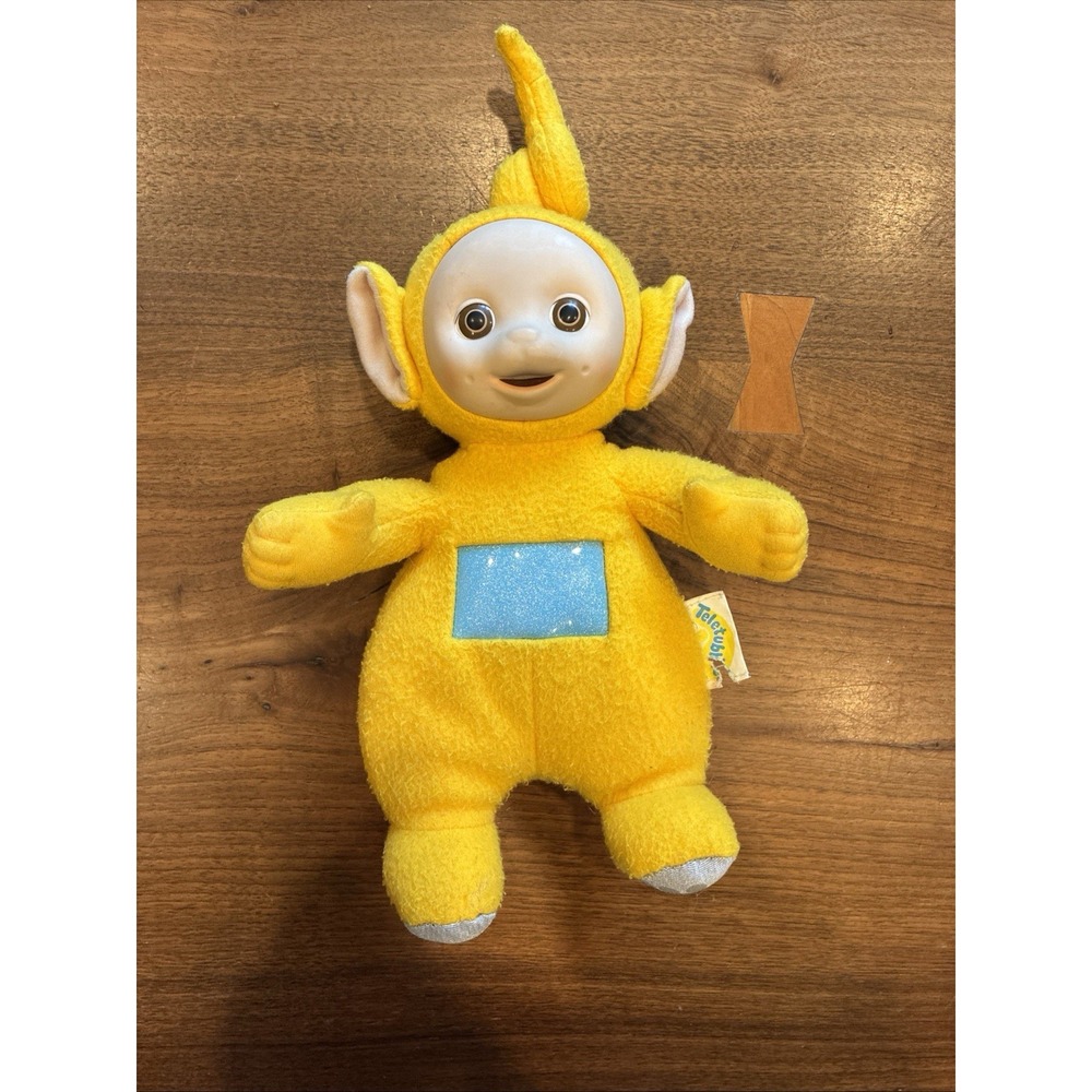 1998 Hasbro Teletubbies LALA 13" Plush Yellow Vinyl Face Vintage